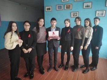 Акция "Красная ленточка памяти"