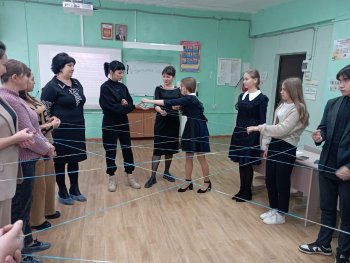 Круглый стол в рамках "Родительской гостиной"