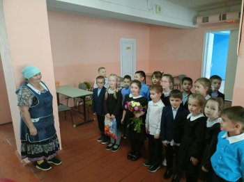 Поздравление первоклассников