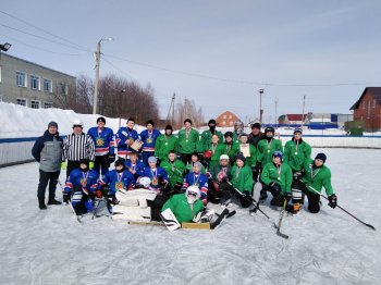 Соревнования по хоккею