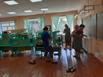 Подготовка к новому учебному году продолжается