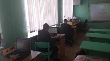 Исследуем киберугрозы на "Уроке цифры"