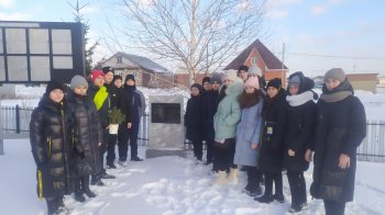"В памяти живы! Возложение цветов