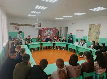 "Урок мужества"с выпускником школы,участником СВО 